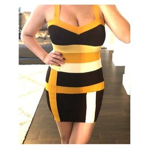 2B Bebe mini dress size xs